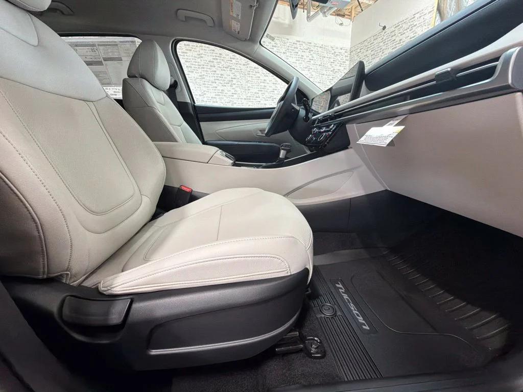 New 2026 Shimmering Silver Hyundai SEL Plus image 12