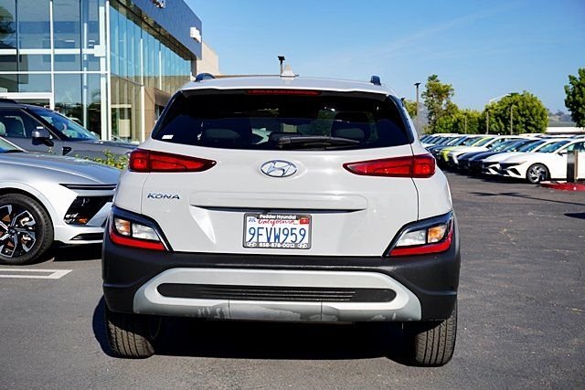 Used 2023 Silver Hyundai SEL image 8