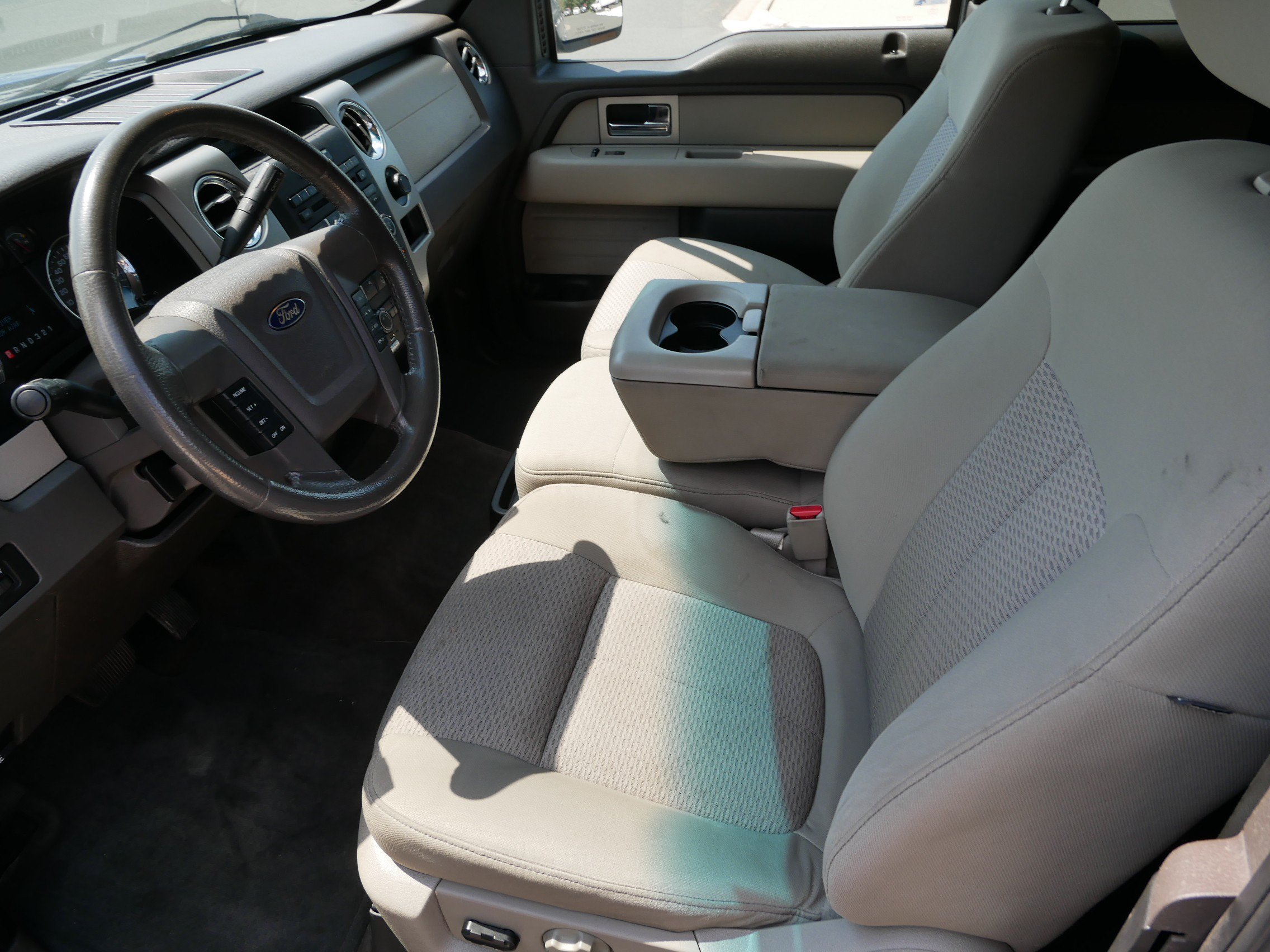 Used 2009 Blue Ford XLT image 11