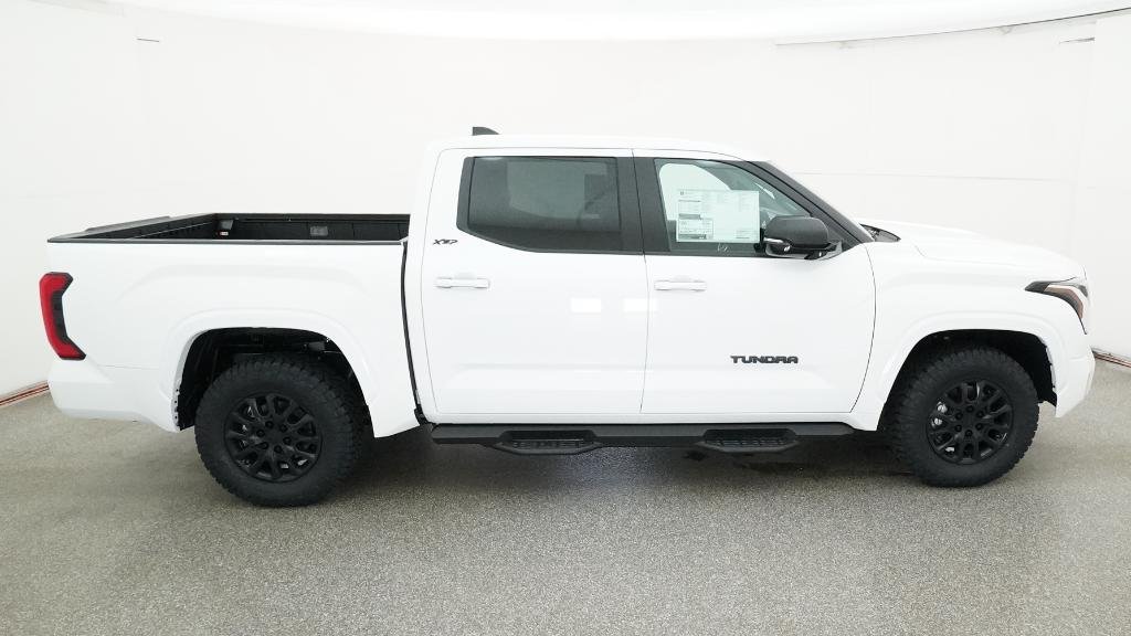 New 2026 Ice Cap Toyota SR5 image 2
