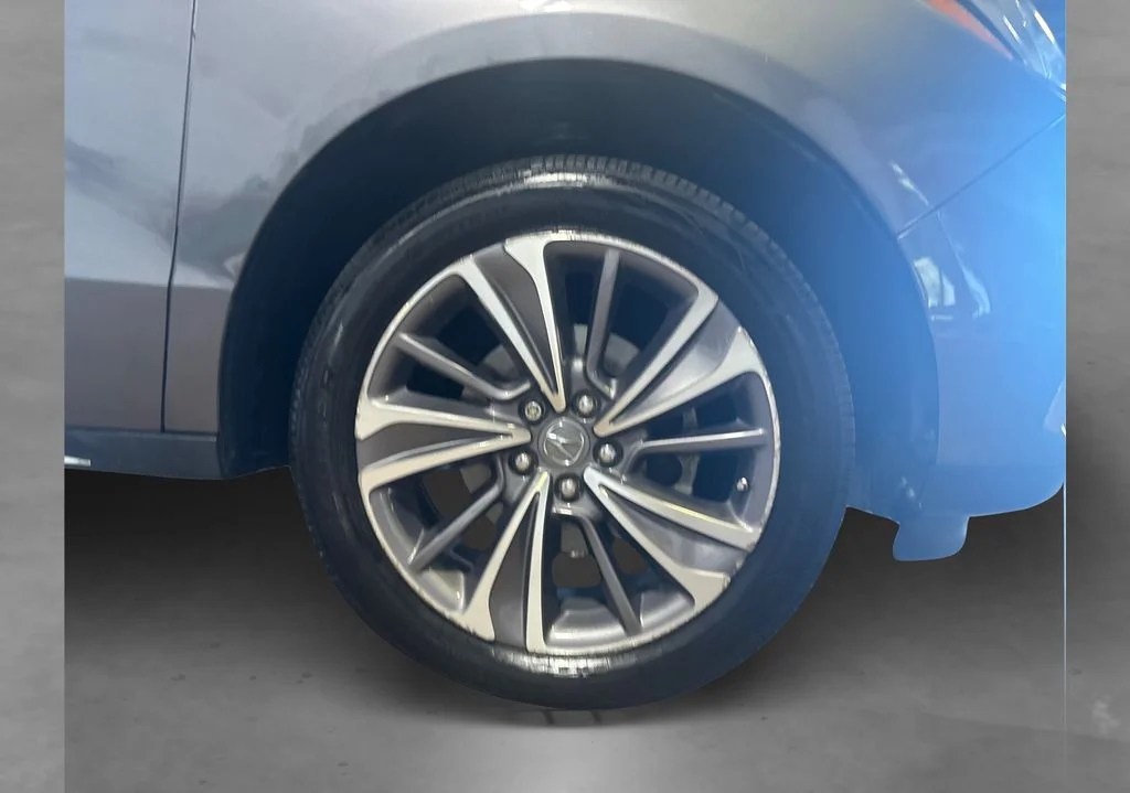 Certified Used 2018 Modern Steel Metallic Acura 3.5L image 20