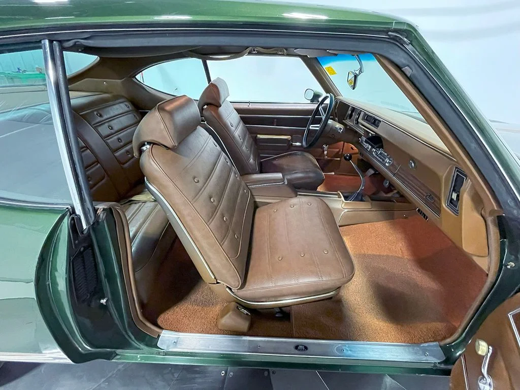 Used 1972  Oldsmobile  image 68