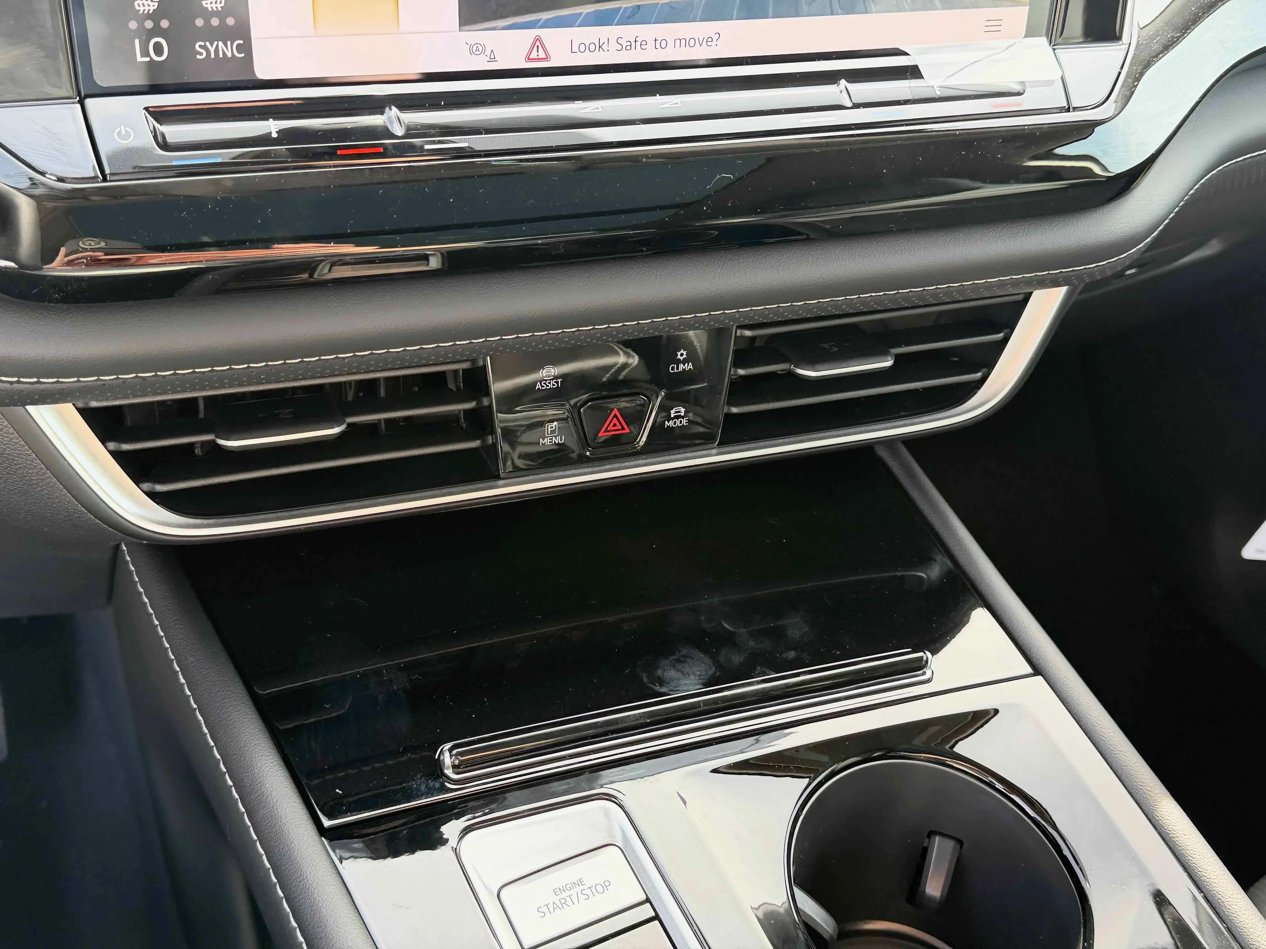 New 2026 Silver Mist Volkswagen 2.0T SEL image 23