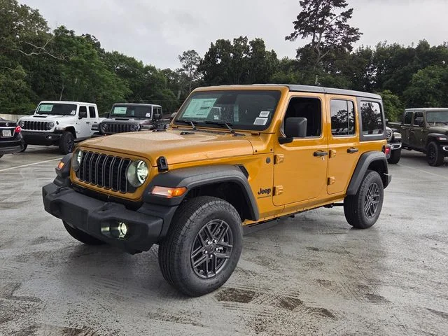 New 2026 Goldilocks Exterior Paint Jeep Sport S image 3