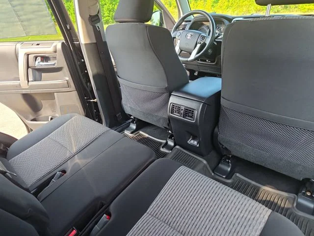 Used 2020 Black Toyota SR5 image 12
