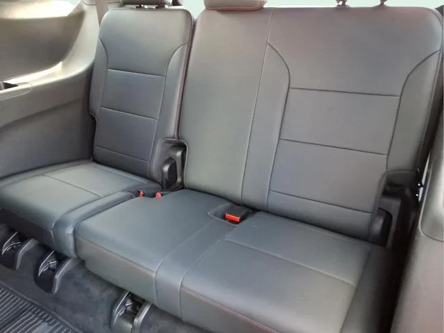 Used 2024 Red Chevrolet Z71 image 19