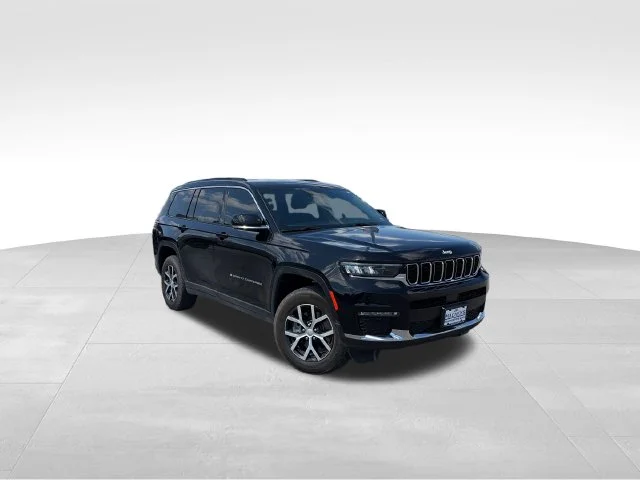 Used 2025 Black Jeep Limited image 8