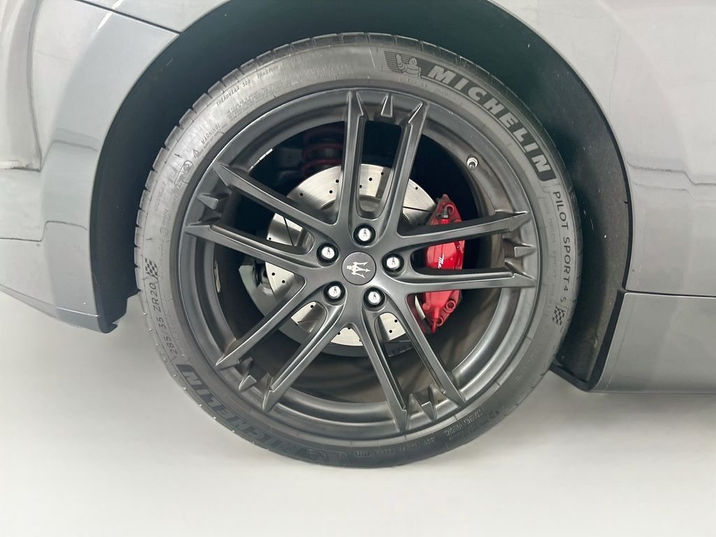 Used 2017 Grigio Granito Metallic Maserati Sport image 36