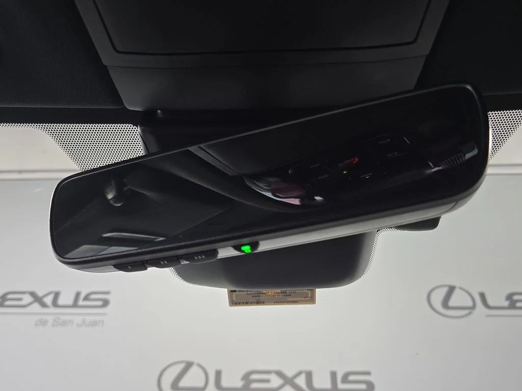 Used 2023  Lexus 250 Premium image 20