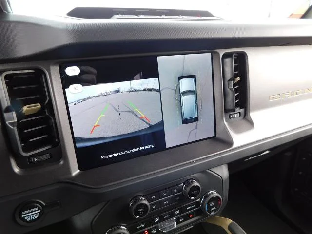 New 2026 Avalanche Gray Ford Badlands® image 78
