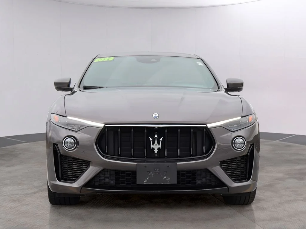 Used 2022 Maserati Levante Modena with VIN ZN661YUM2NX388624 for sale in Kansas City