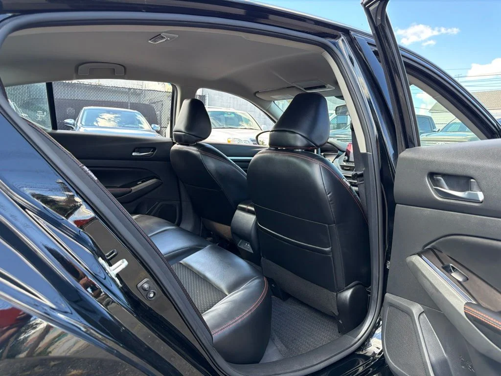 Used 2024 Black Nissan 2.5 SR image 19