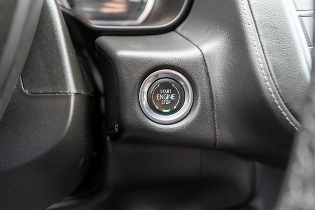 Used 2021 Gray Chevrolet Z71 image 24