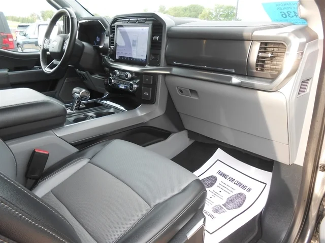 Used 2023 Gray FORD  image 7