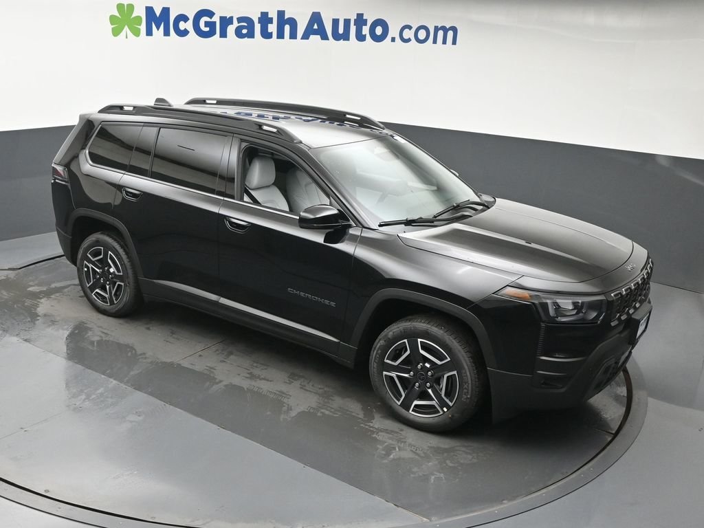 New 2026 Diamond Black Crystal Pearlcoat Jeep Limited image 3