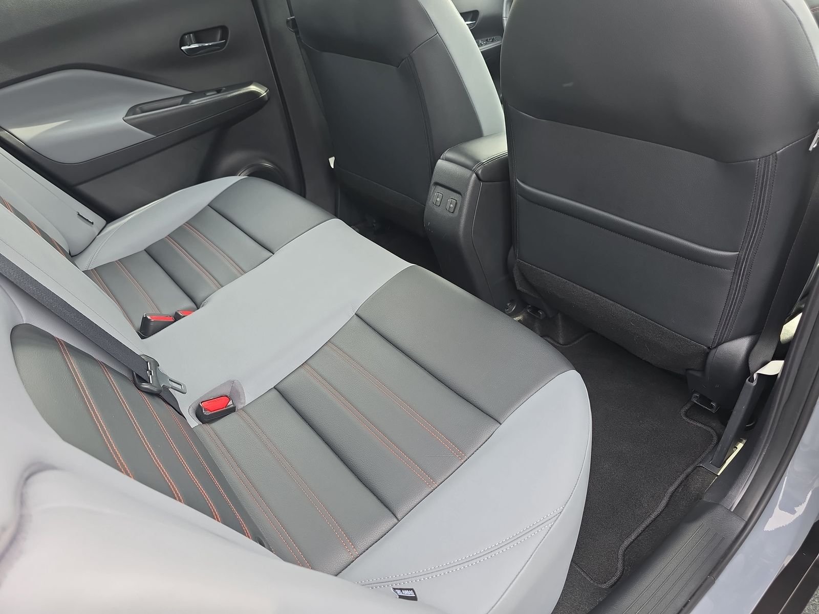 Used 2024 Gray Nissan SR image 11