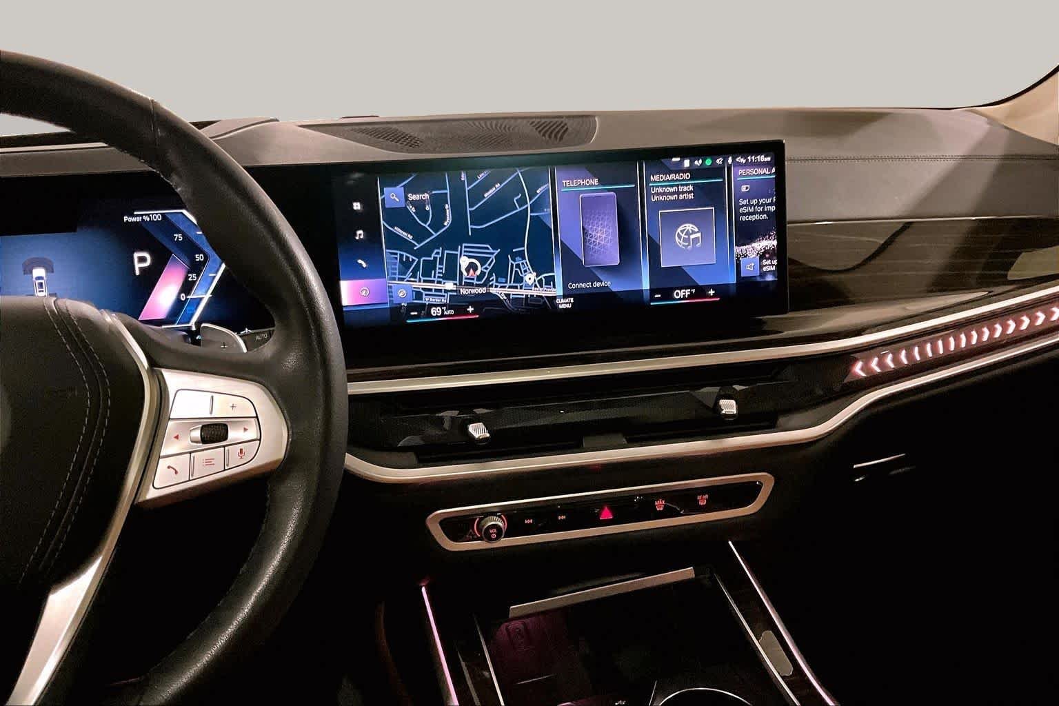 Certified Used 2023 Alpine White BMW xDrive40i image 6