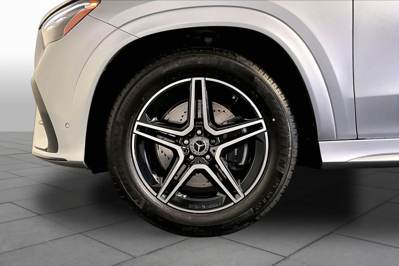Certified Used 2026 Cirrus Silver Metallic Mercedes-Benz GLE 350 image 11