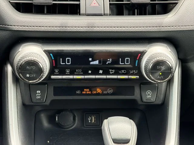 Used 2024 White Toyota XLE image 18