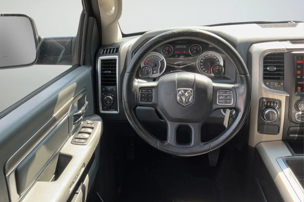 Used 2015 Gray Ram Big Horn image 15