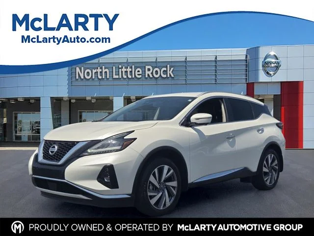 Used 2021 White Nissan SL image 1