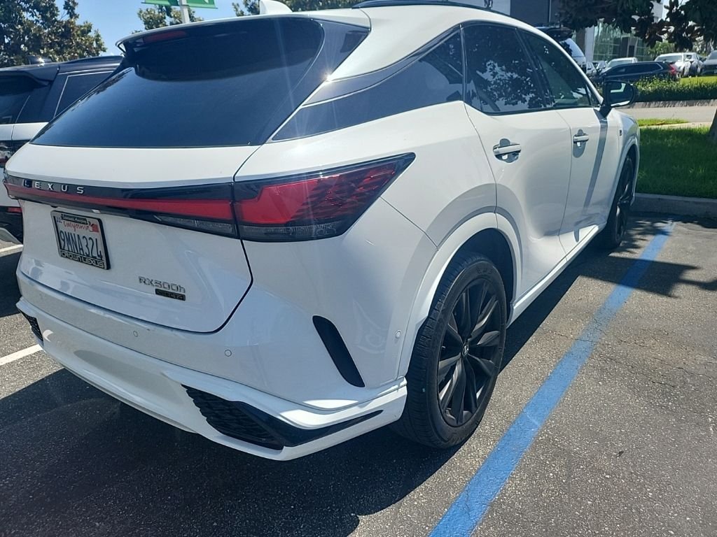 Used 2023 Ultra White Lexus 500h F SPORT Performance image 4