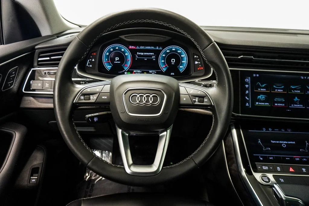 Used 2022 White Audi 55 Premium image 14