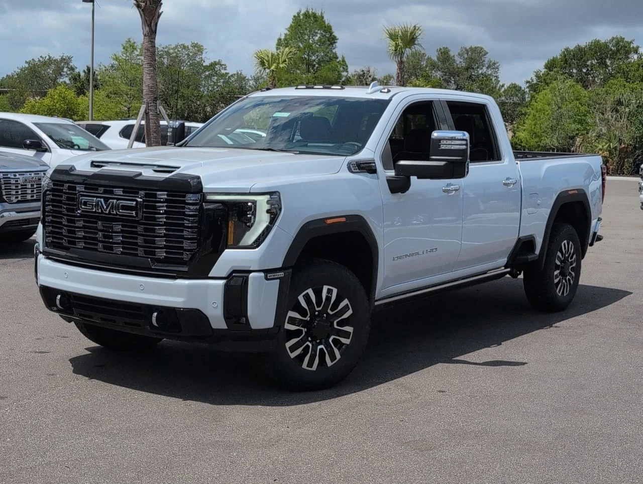 New 2026 Glacier White Tricoat GMC Denali Ultimate image 1