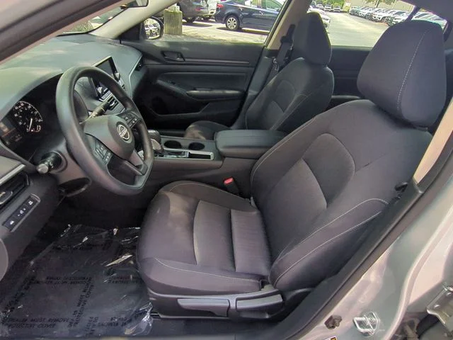 Used 2024 Silver Nissan 2.5 S image 16