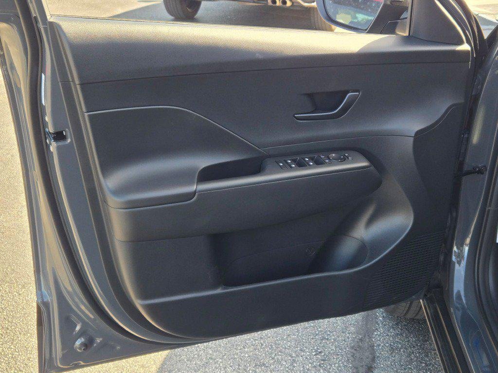 New 2027 Ecotronic Gray Pearl Hyundai SEL Sport AWD image 17
