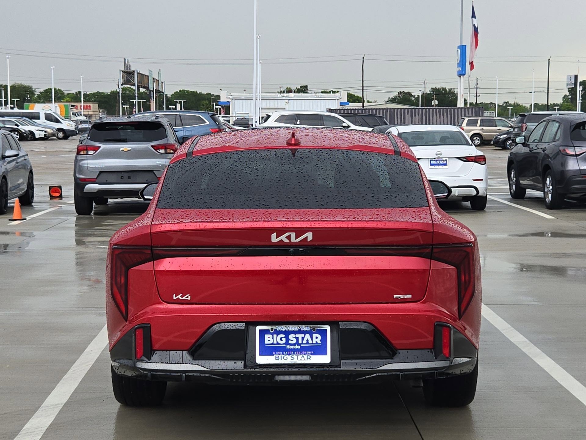 Used 2025 Currant Red Kia GT-Line image 4