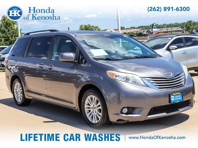 Used 2015 Predawn Gray Mica Toyota XLE image 7