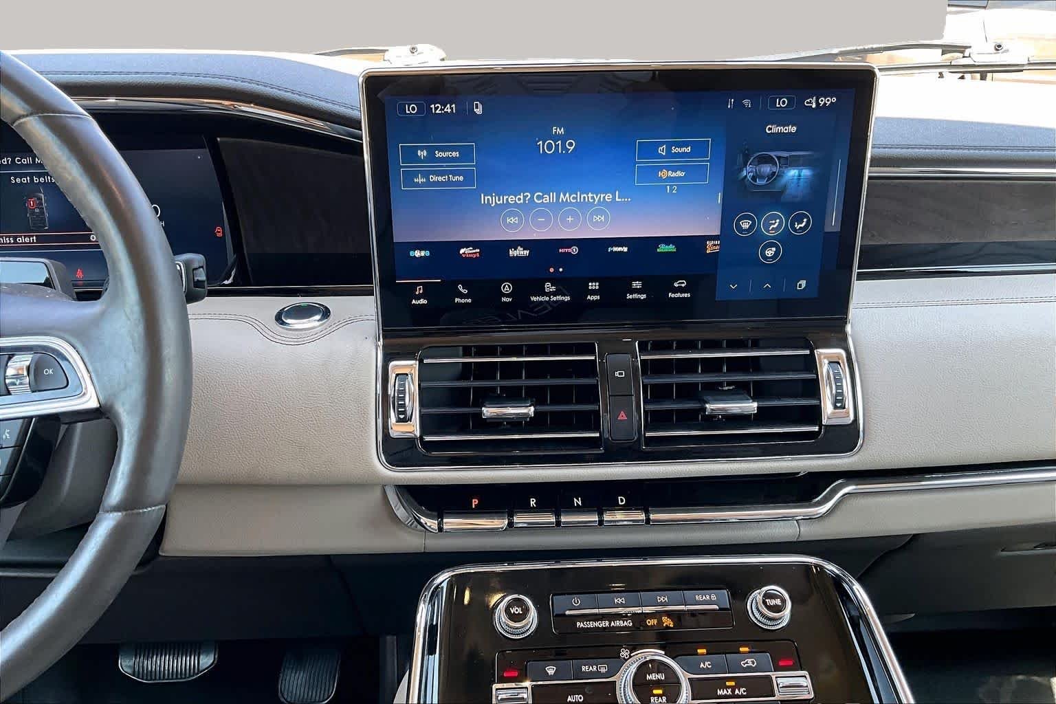 Pre-Owned 2024 Lincoln Navigator L Reserve