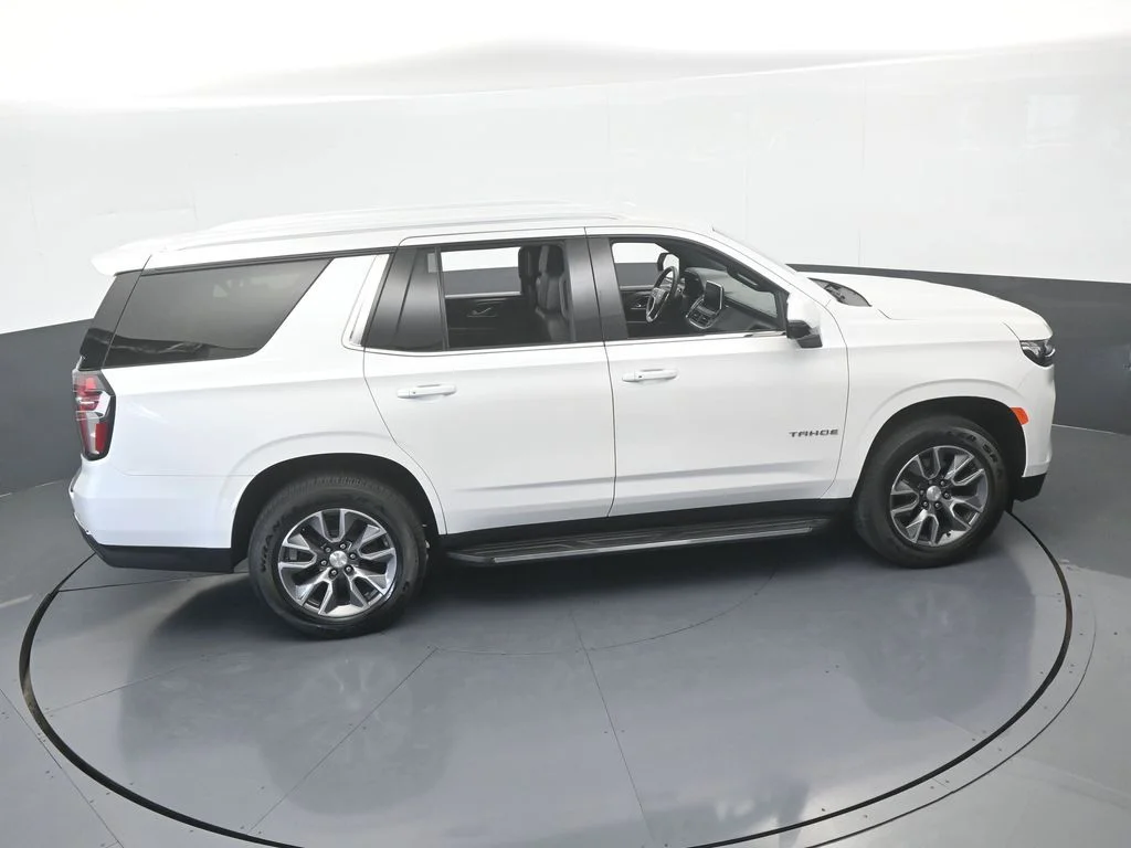 Used 2022 Iridescent Pearl Tricoat Chevrolet LT image 63
