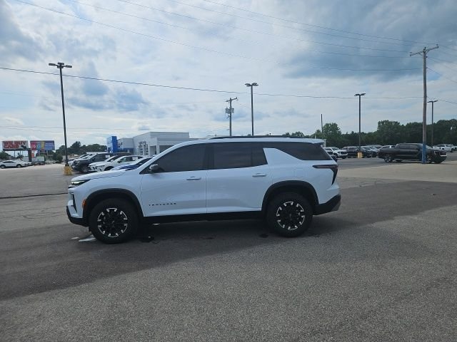 Used 2026 White Chevrolet Z71 image 9