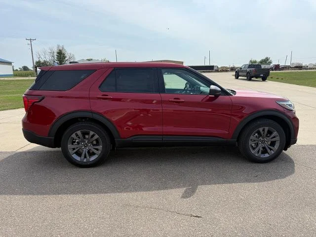 New 2027 Ruby Red Metallic Tinted Clearcoat Ford Active image 42