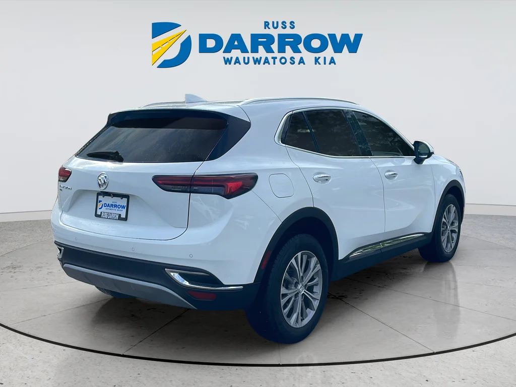 Used 2023 White Buick Preferred image 5