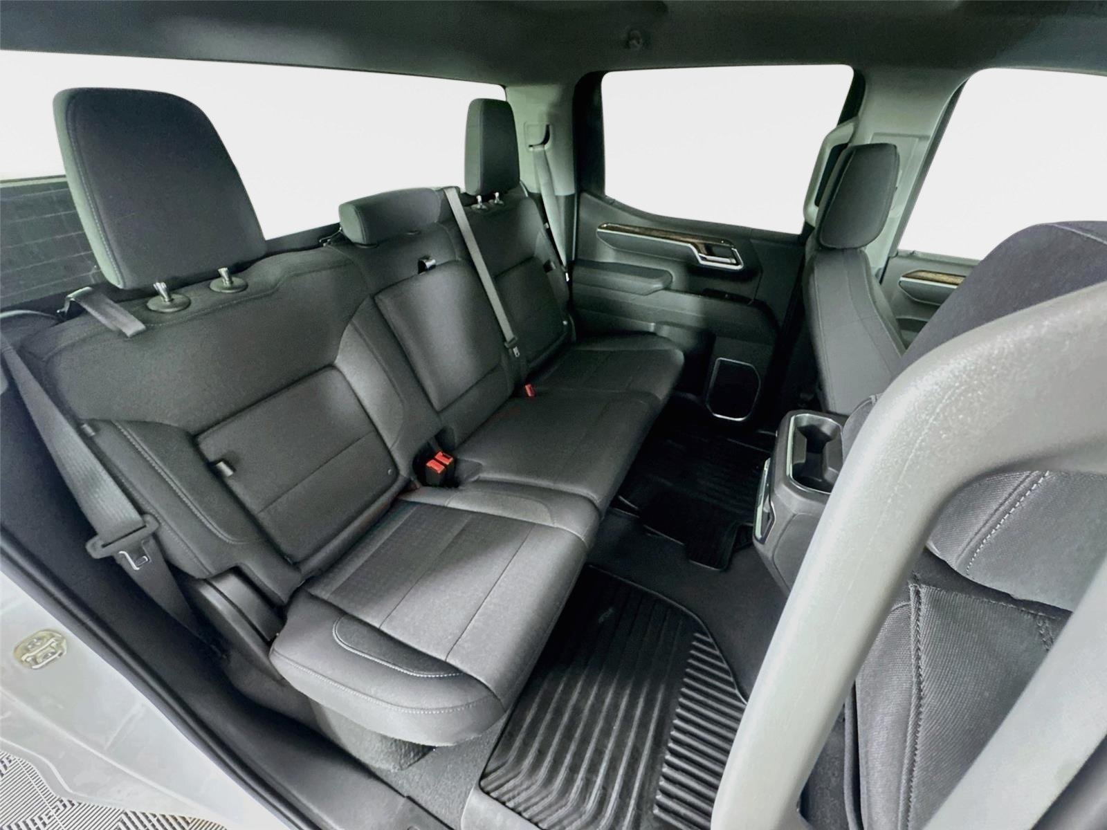 Used 2026 Summit White GMC Elevation image 26