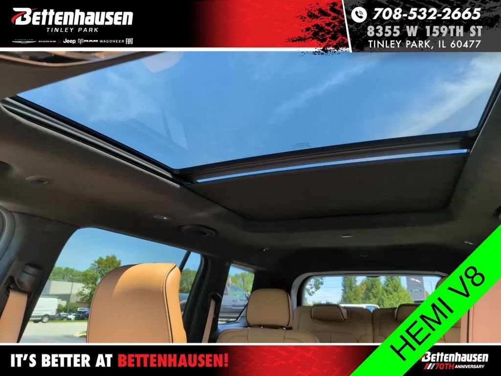 Used 2024 Diamond Black Jeep Summit image 23