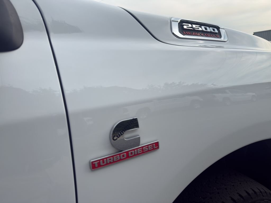 Used 2025 Bright White Clearcoat Ram Laramie image 17