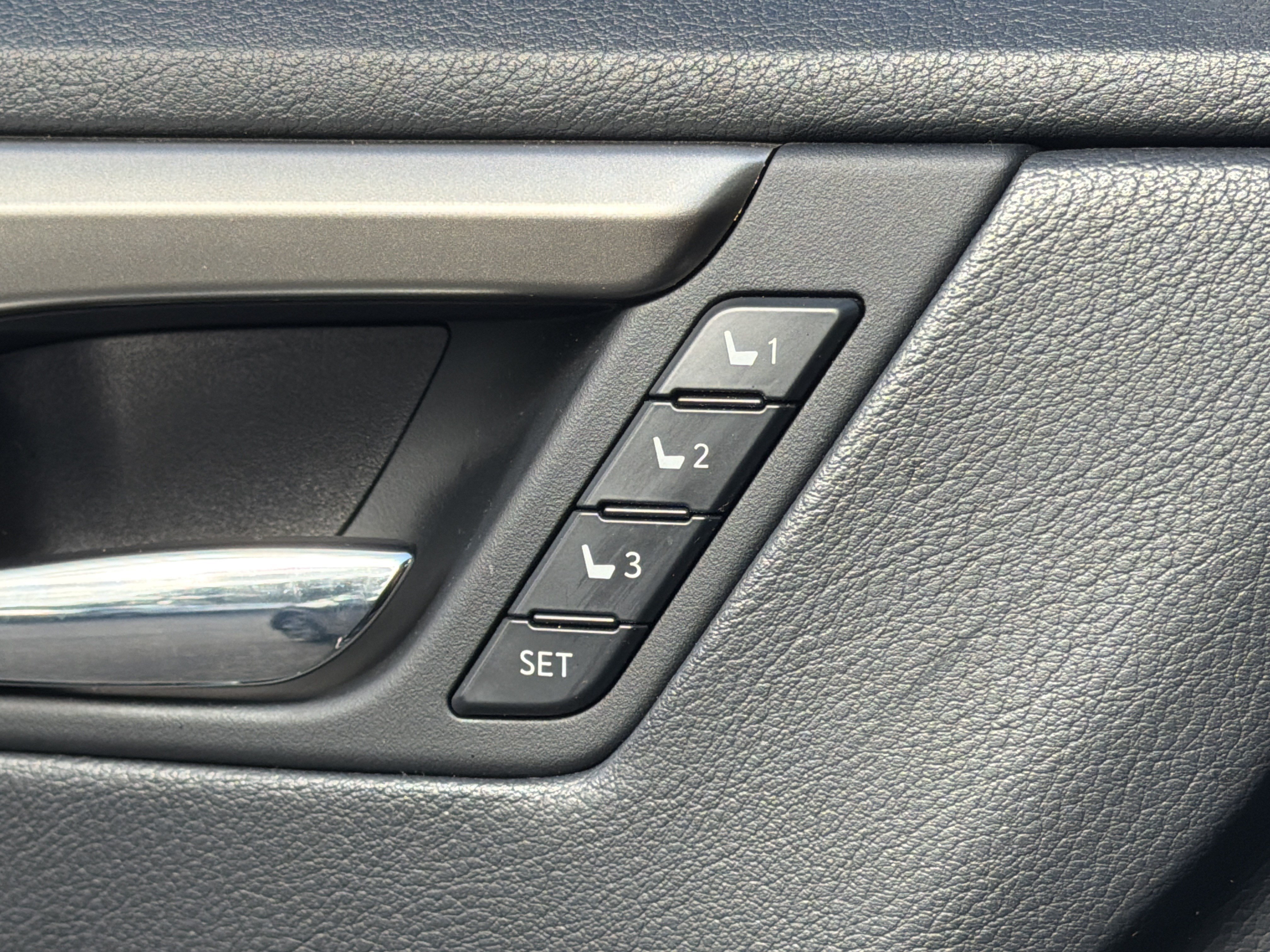 Used 2022 Nebula Gray Pearl Lexus RX 350 image 15
