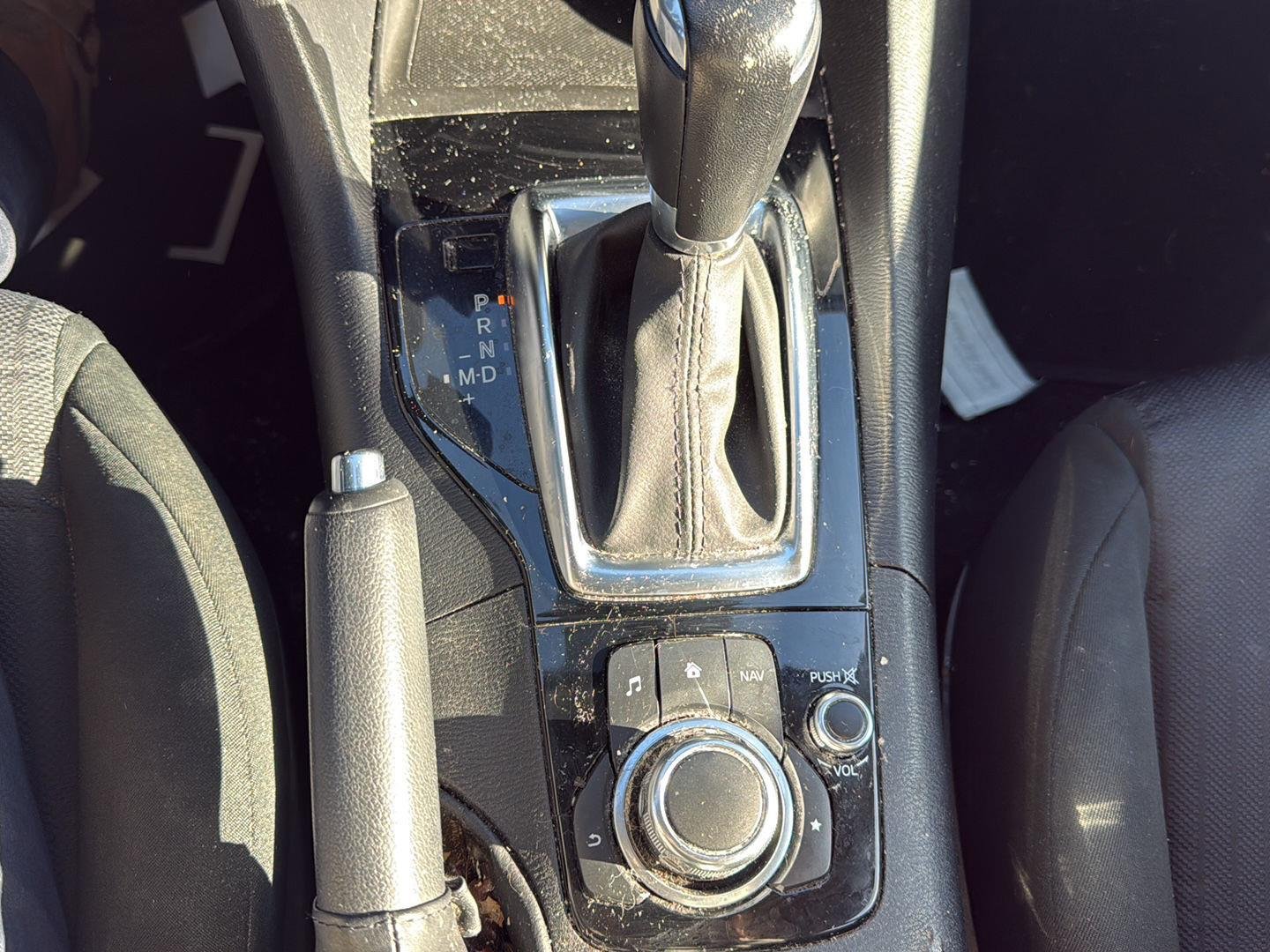 Used 2015 Liquid Silver Metallic Mazda i Sport image 12