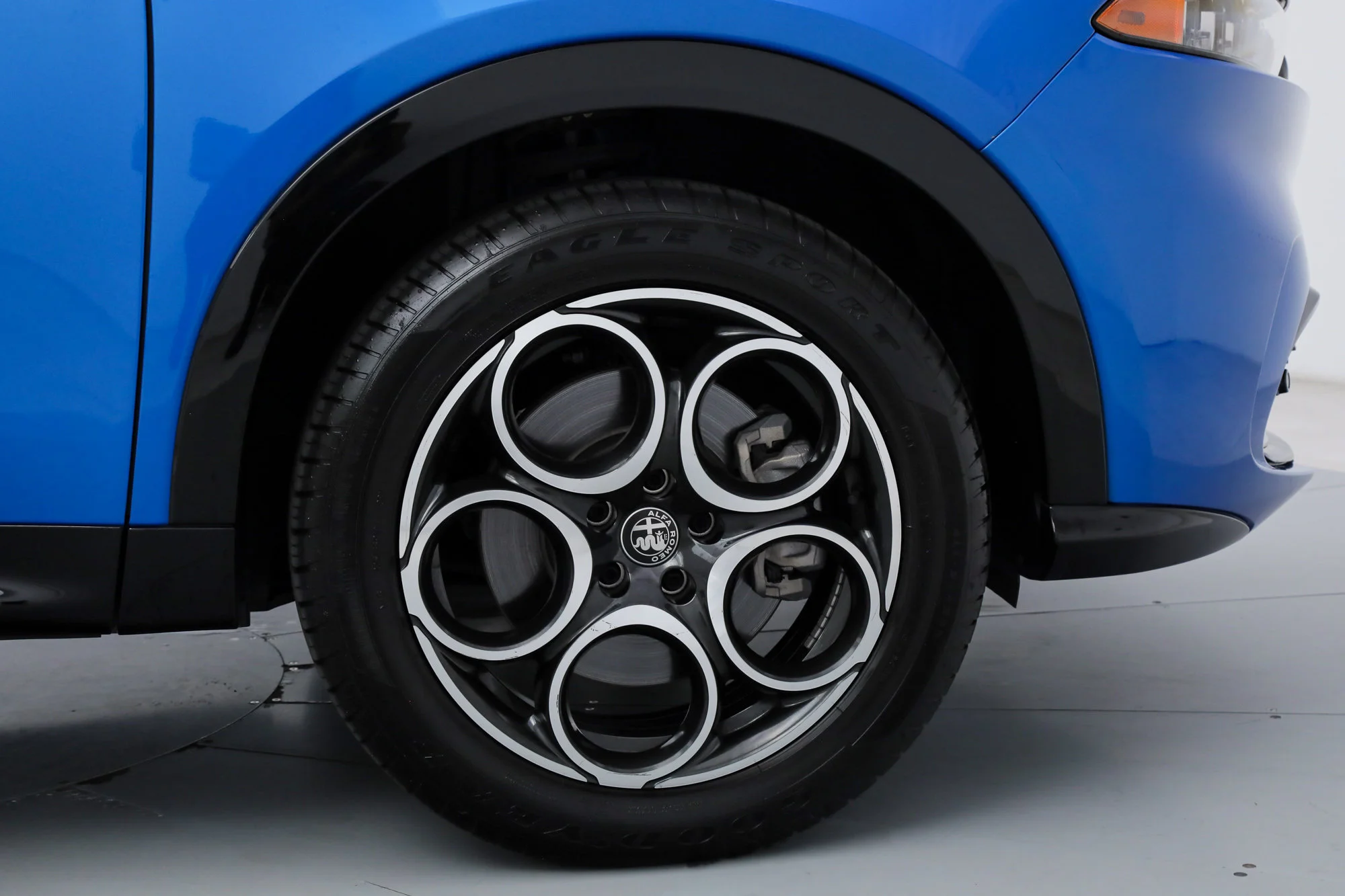 2025 Alfa Romeo Tonale Base - Photo 20