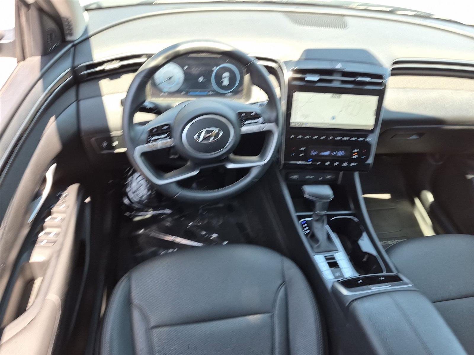 Used 2024 White Pearl Hyundai SEL image 33