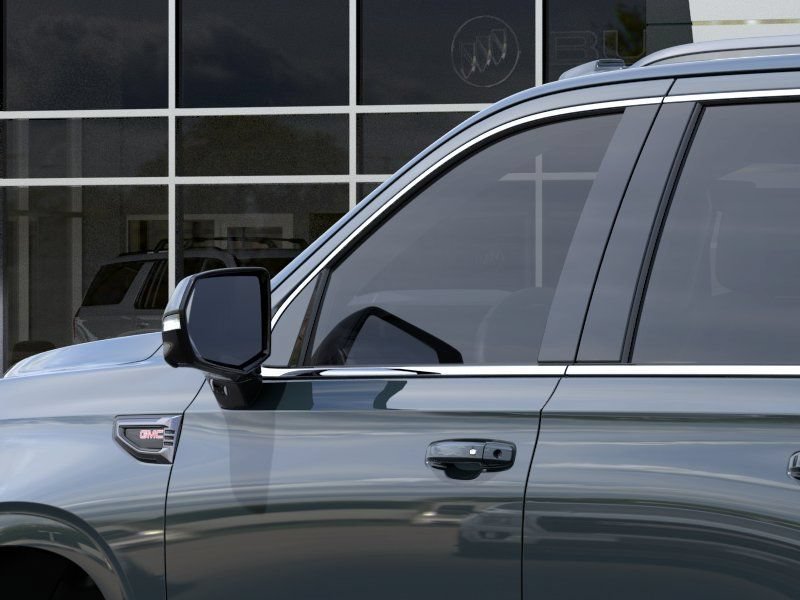 2026 GMC Yukon AT4 Ultimate - Photo 12