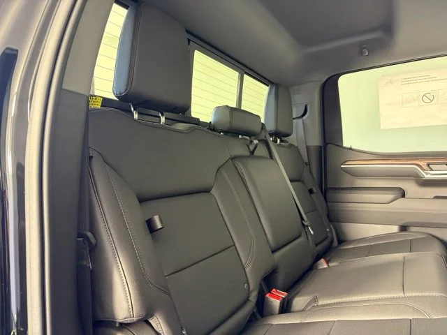 2026 GMC Sierra 1500 SLT - Photo 39