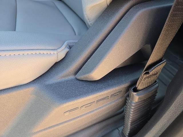 New 2026 Oxford White Ford XL image 44