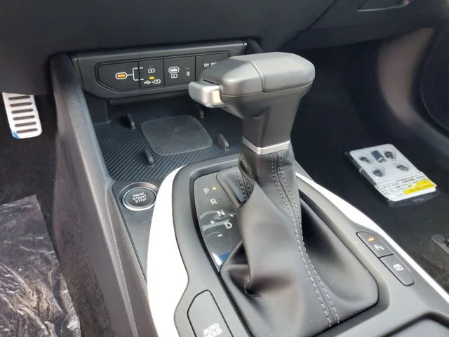 2025 Kia K4 GT-Line Turbo - Photo 20