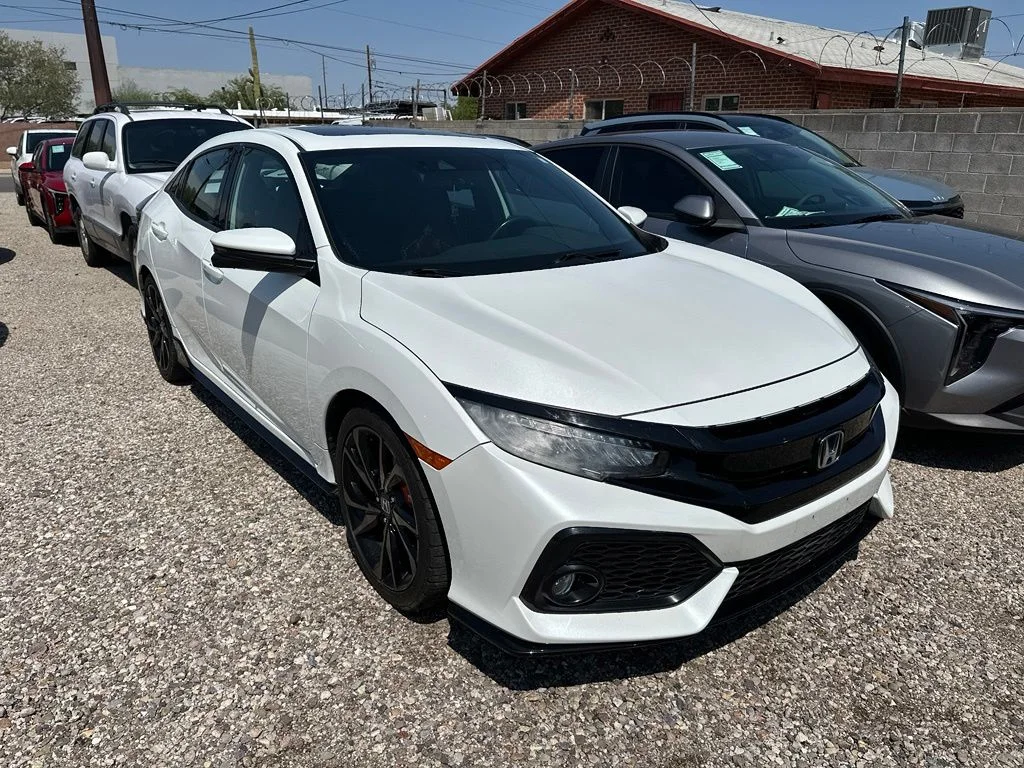 Used 2017 White Honda Sport Touring image 5