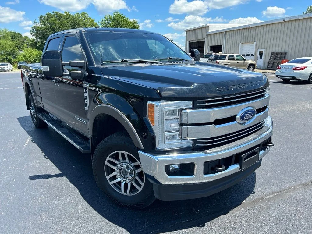 Used 2018 Shadow Black Ford Lariat image 1